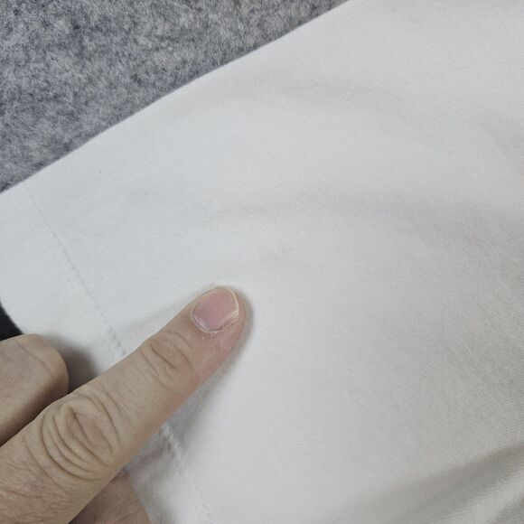 Nike Air Jordan Kids Size S Tee T-Shirt Wings Basketball Logo Upside Down Swoosh - Picture 3 of 11